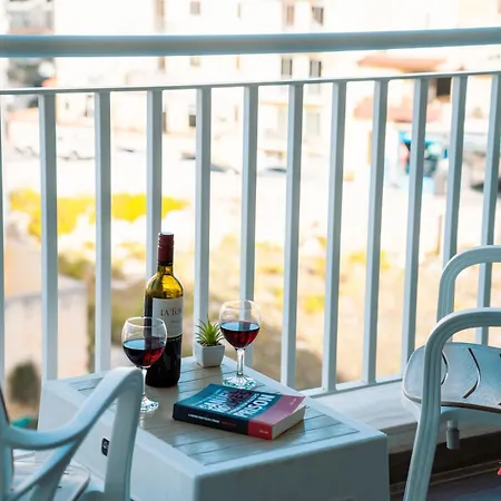 A Stylishly Chic * セント・ポールズ・ベイ