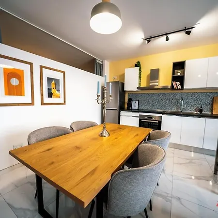 Lejlighed A Stylishly Chic San Pawl il-Baħar