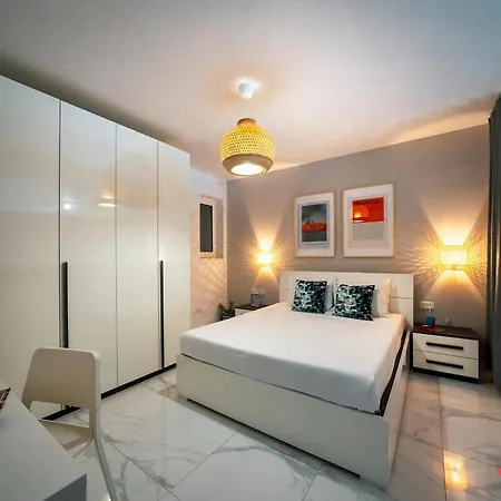 Apartament A Stylish St Paul's With Views