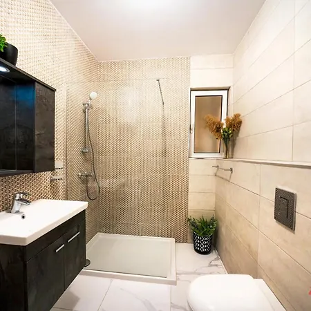 Apartament A Stylish St Paul's With Views St Paul's Bay
